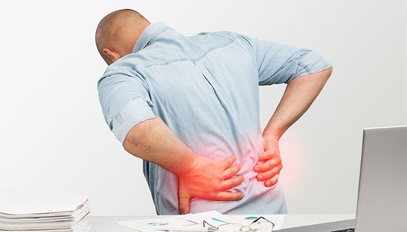 Symptome von Schmerzen im unteren Rückenbereich